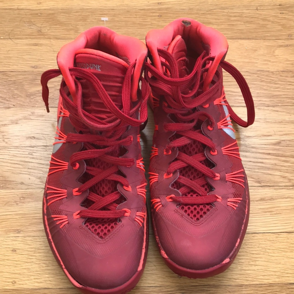 Used nike basketball shoes